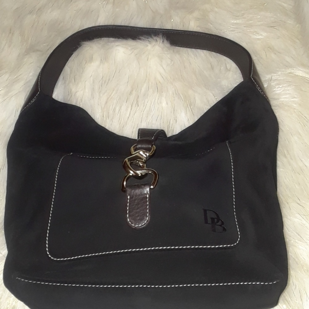 Dooney & Bourke